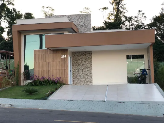 Vendo ou alugo Casa semi-mobiliada em Cond. Quinta das marinas