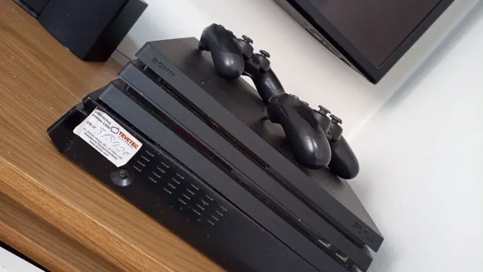 Vendo Playstation 4 pro 4k 