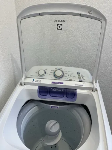 MÁQUINA DE LAVAR ROUPA Electrolux 10,5L