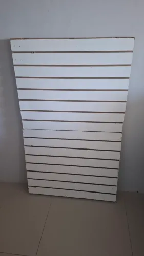 Painel bijouterias ripado