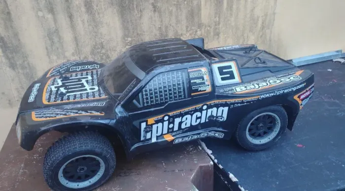 Baja HPI 5sc 1/5 $5.000