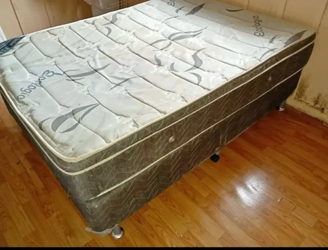 Desapego cama cafeteira e painel 