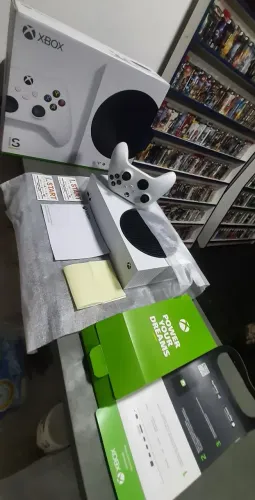 XBOX SÉRIES S 512SSD 