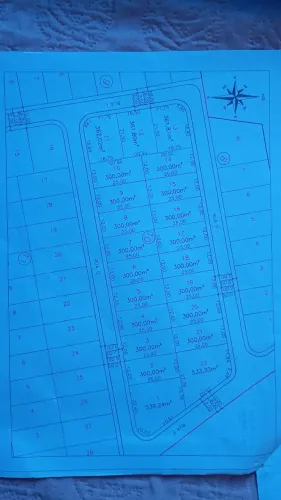 Vende se terreno 300 MT perto da praia