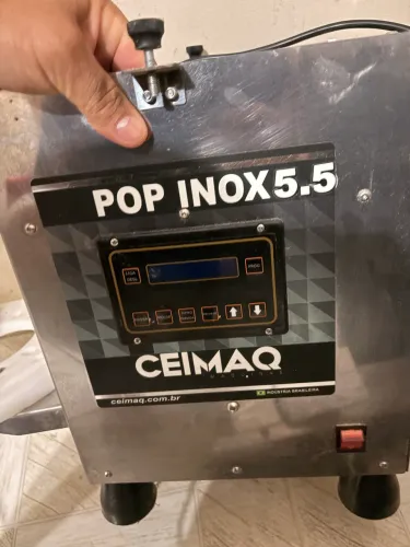 Vendo uma máquina de salgados da Ceimaq 5,600