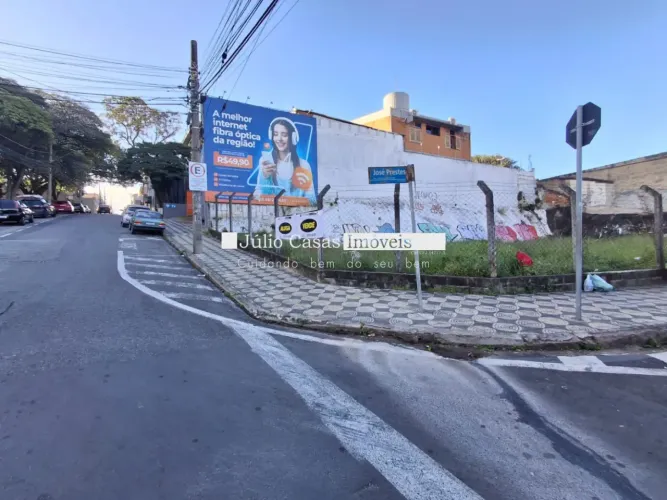 Terreno de Esquina para Venda ou Locação no Centro de Sorocaba