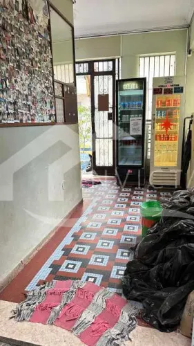 PRÉDIO RESIDENCIAL DE SEMI-LUXO AMPLA ÁREA E VISTA PRIVILEGIADA