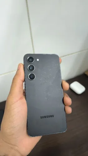 Samsung S23