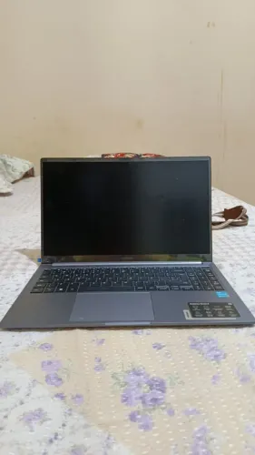 Vendo notebook Galaxy book4 