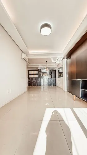 Apartamento com 3 dormitórios no Estreito