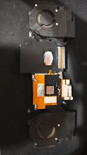 Peça de notebook Dell g15