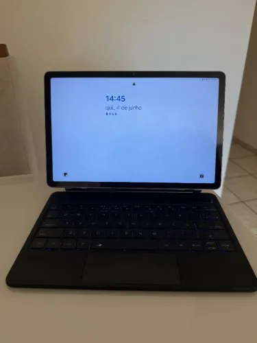 Tablet Samsung Galaxy S9 FE + Teclado