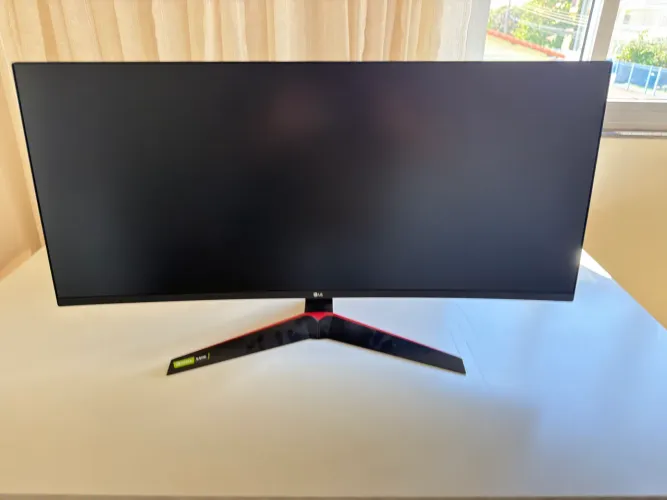 Monitor LG 34?