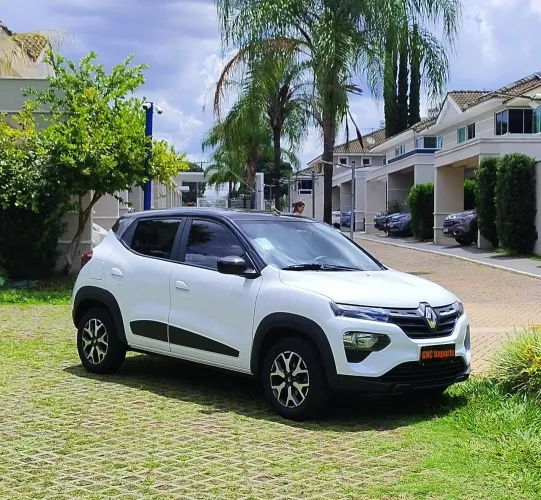 Renault Kwid Intense 1.0 Flex 12V 5P Mec. 2023
