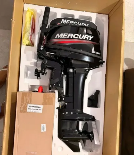 Vendo motor de barco mercury 