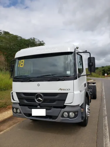 Mb Atego 1719 4x2 chassi 2018