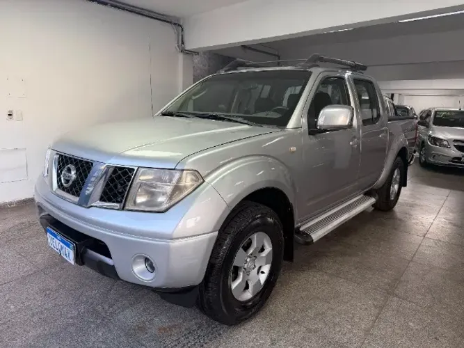 Nissan Frontier SEL CD 4X4 2.5 TB Diesel Aut. 2008