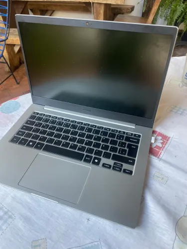 Notebook samsung book go nunca usado