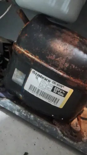 Técnico em refrigeração 