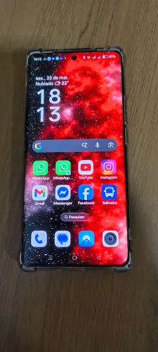 REALME GT 6 TOP DE LINHA COM TELA CURVA 