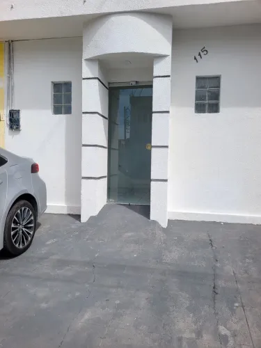 Prédio Comercial no Farol