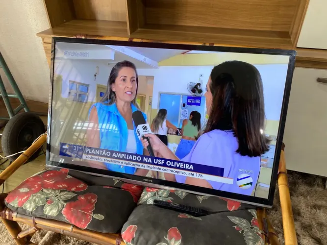 Tv Philips 42 LED tv ótima !! (Entrego)