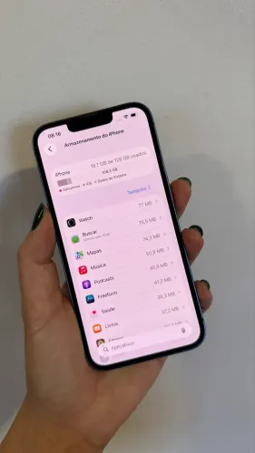 iPhone 13