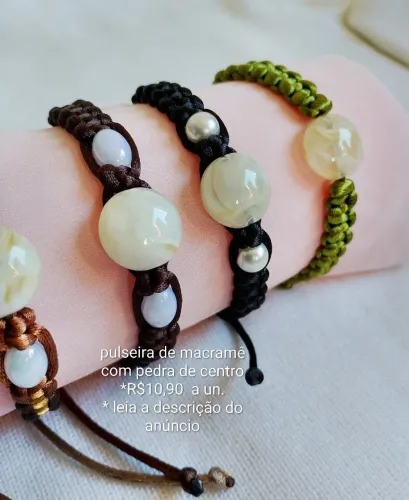 Acessórios femininos Pulseiras de macramê e colares