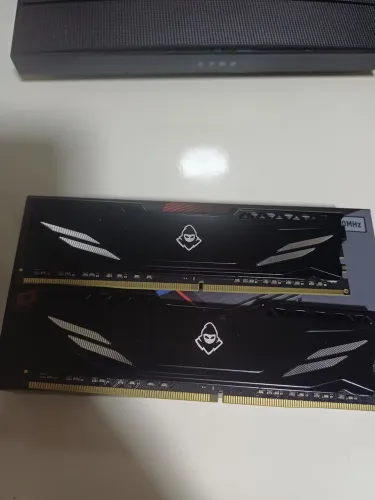 Memória RAM 2x8GB DDR4 3 meses de uso