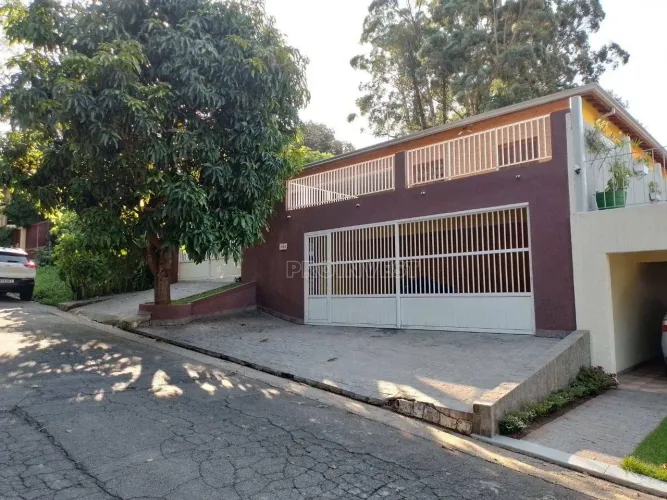 Casa com 4 dormitórios para alugar, 308 m² por R$ 8.831,00/mês - Pinus Park - Cotia/SP