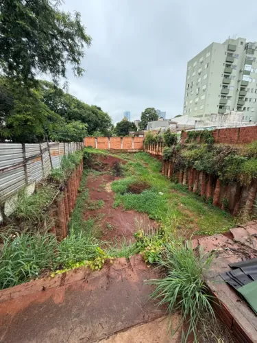 TERRENO / 599m² / MARINGÁ-PR