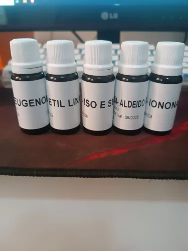 Kit de 9 Compostos Químicos Aromáticos para Perfumaria