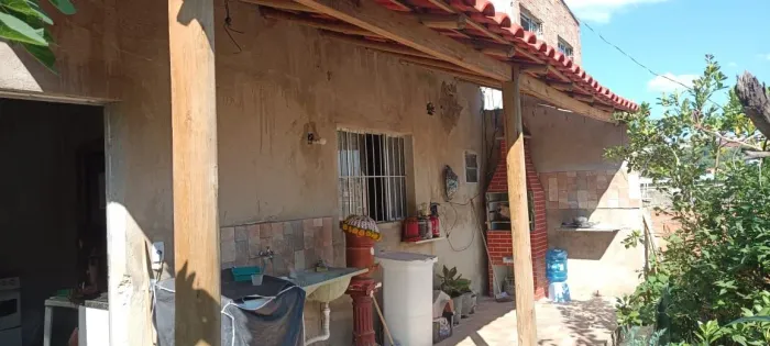 Casa vendo ou troco