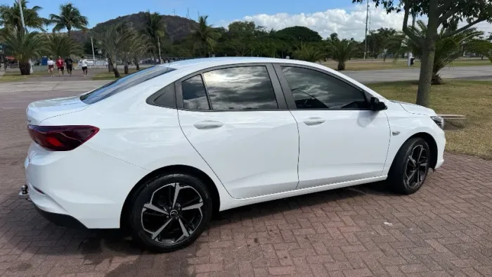 Chevrolet Onix Plus LTZ 1.0 12V TB Flex Mec. 4P 2021