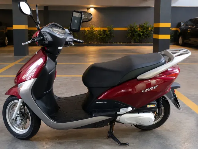 Motoneta Honda Lead 110 Cilindradas Ano 2012 Vermelha - Usada