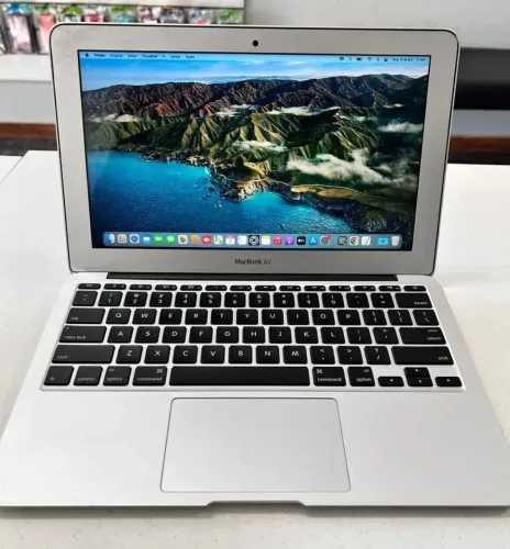 MacBook Air - 11 polegadas