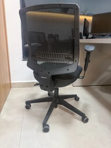 5 Cadeiras Flex Form. Vendidas juntas ou separadamente. Aceita cartão.