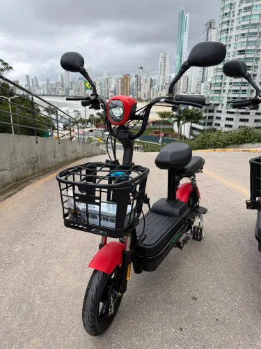 SCOOTER BICICLETA ELÉTRICA 500w PRETA