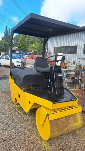  ROLO COMPACTADOR DYNAPAC LR 95