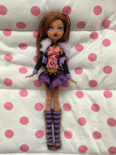 Monster High Clawdeen Wolf básica Wave 2