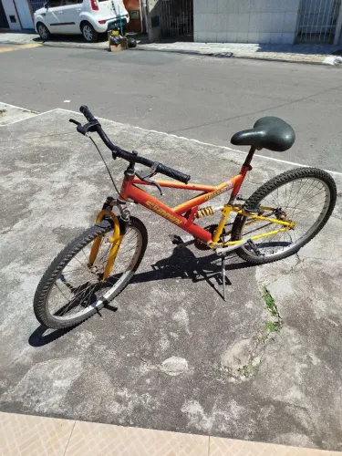 Bike super estilosa e com ótima qualidade