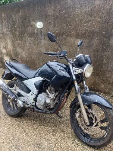 Moto Yamaha Fazer 250