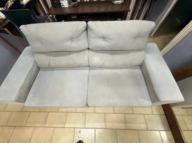Sofá retrátil 2 lugares