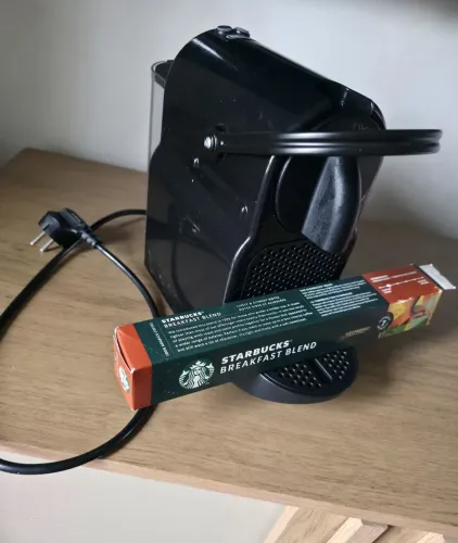 Máquina Nespresso Essenza Mini DeLonghi - Importada Europeia