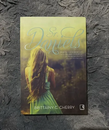 LIVRO: Sr? DANIELS