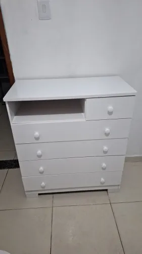 Vendo cômoda