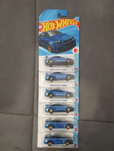 Hot Wheels nissan skyline