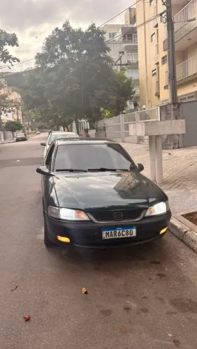 Chevrolet Vectra CD 2.2 16V / 2.0 16V Mec./aut. 1997
