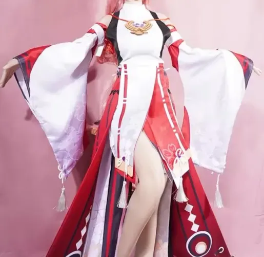 Cosplay + peruca da Yae Miko de Genshin Impact