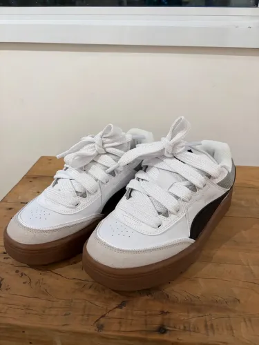 Tênis PUMA novo